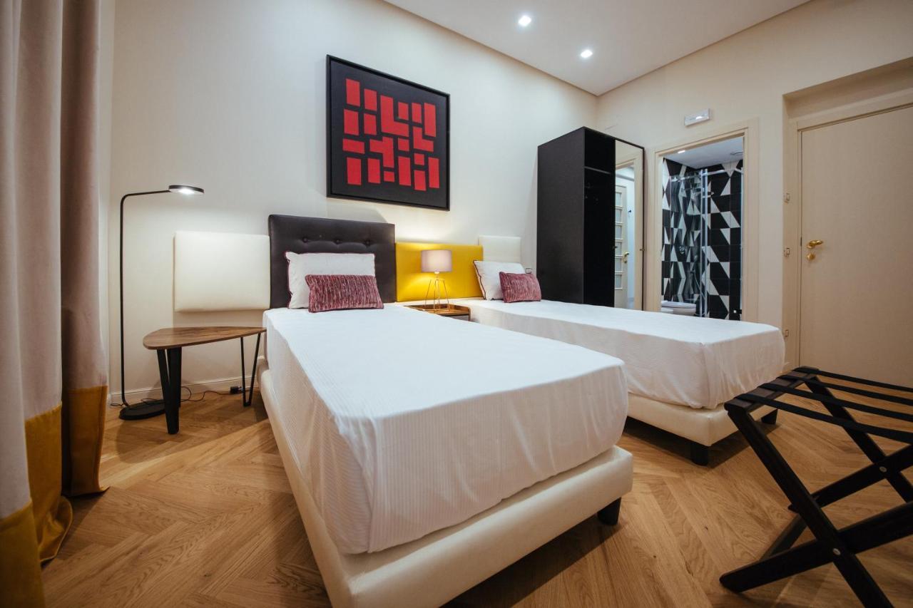 Bed and Breakfast Casa Vittoria Napoli - Santa Lucia Esterno foto